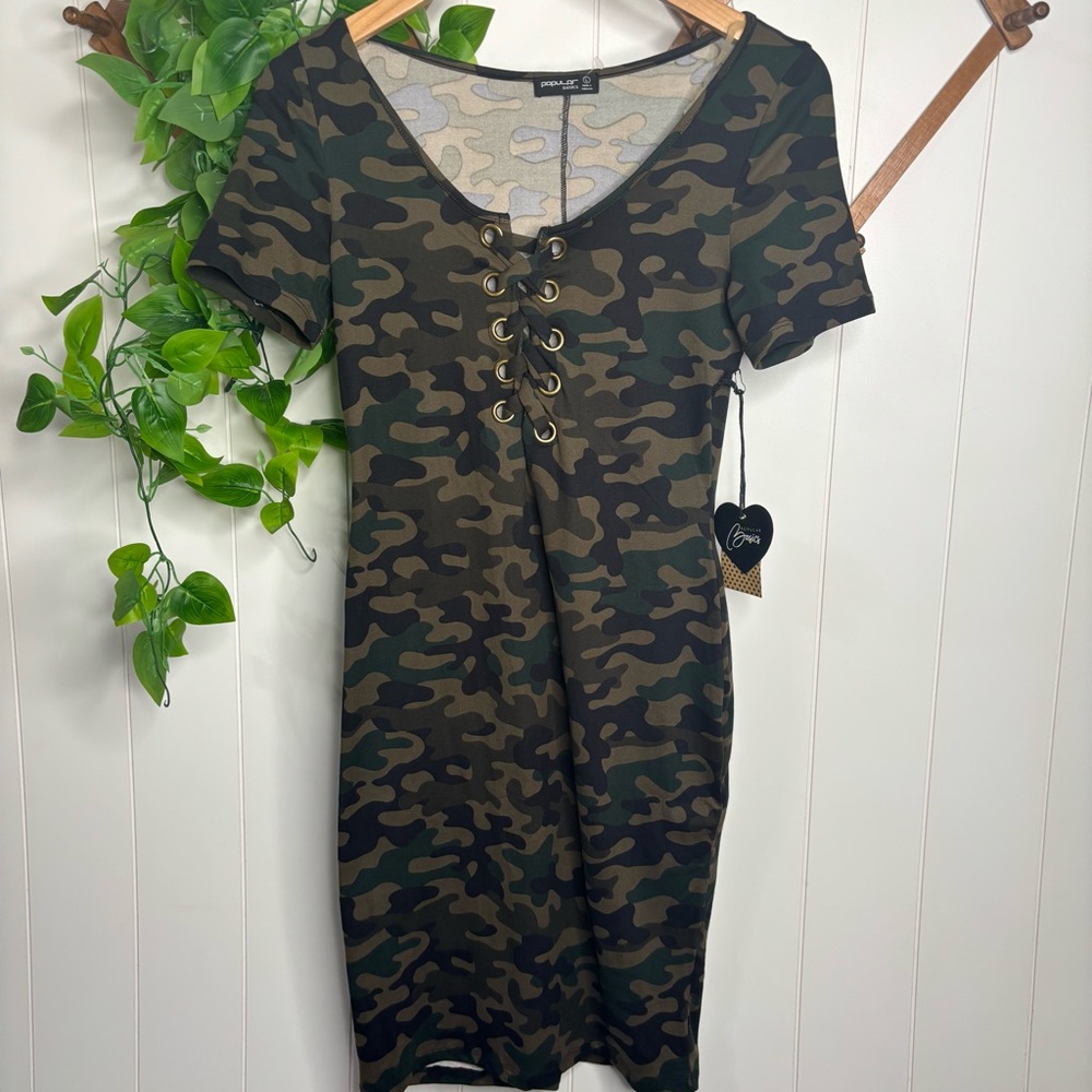 NWT Popular Basics Camo Body Con Dress Large
